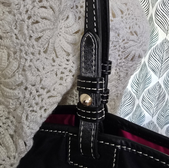 Dooney & Bourke black canvas tote bag - Picture 6 of 13